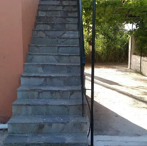 Pitsinis Ii Lägenhet *