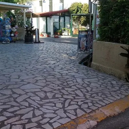Pitsinis Ii Ρόδα