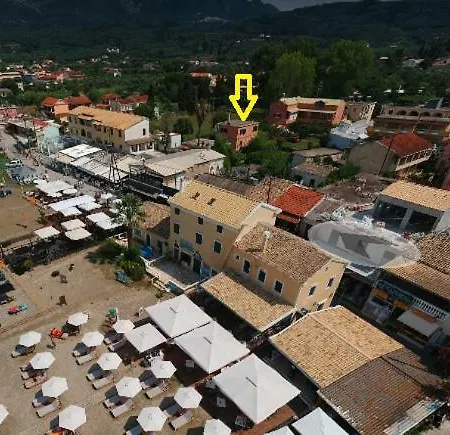 Pitsinis & Ii Appartement *